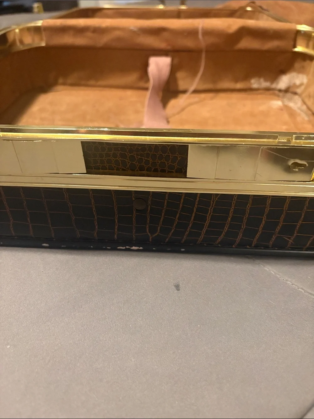 Vintage women’s Brown Croc-Embossed Travel Case with Gold Accent